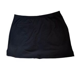 Izod Athletic Skort Black Caron Technology UV Moisture Wicking Golf  SZ L